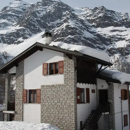 Alojamento de Acomodação e Pequeno-almoço Il Pino