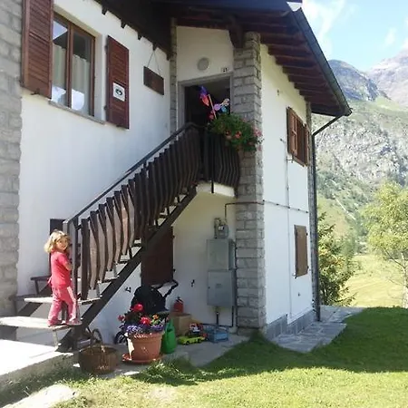 Alojamento de Acomodação e Pequeno-almoço Il Pino Alpe Devero